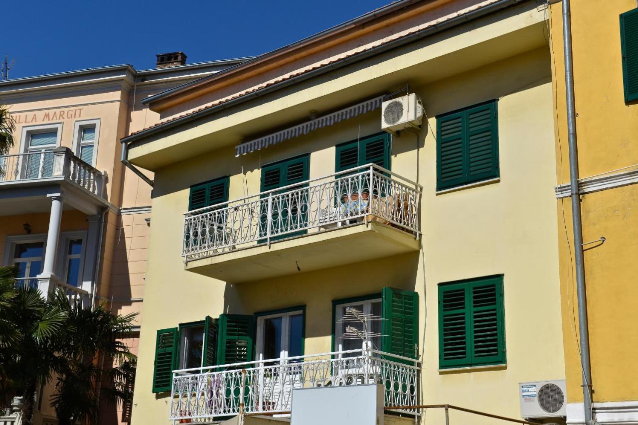 Apartment Juras Opatija Exterior foto