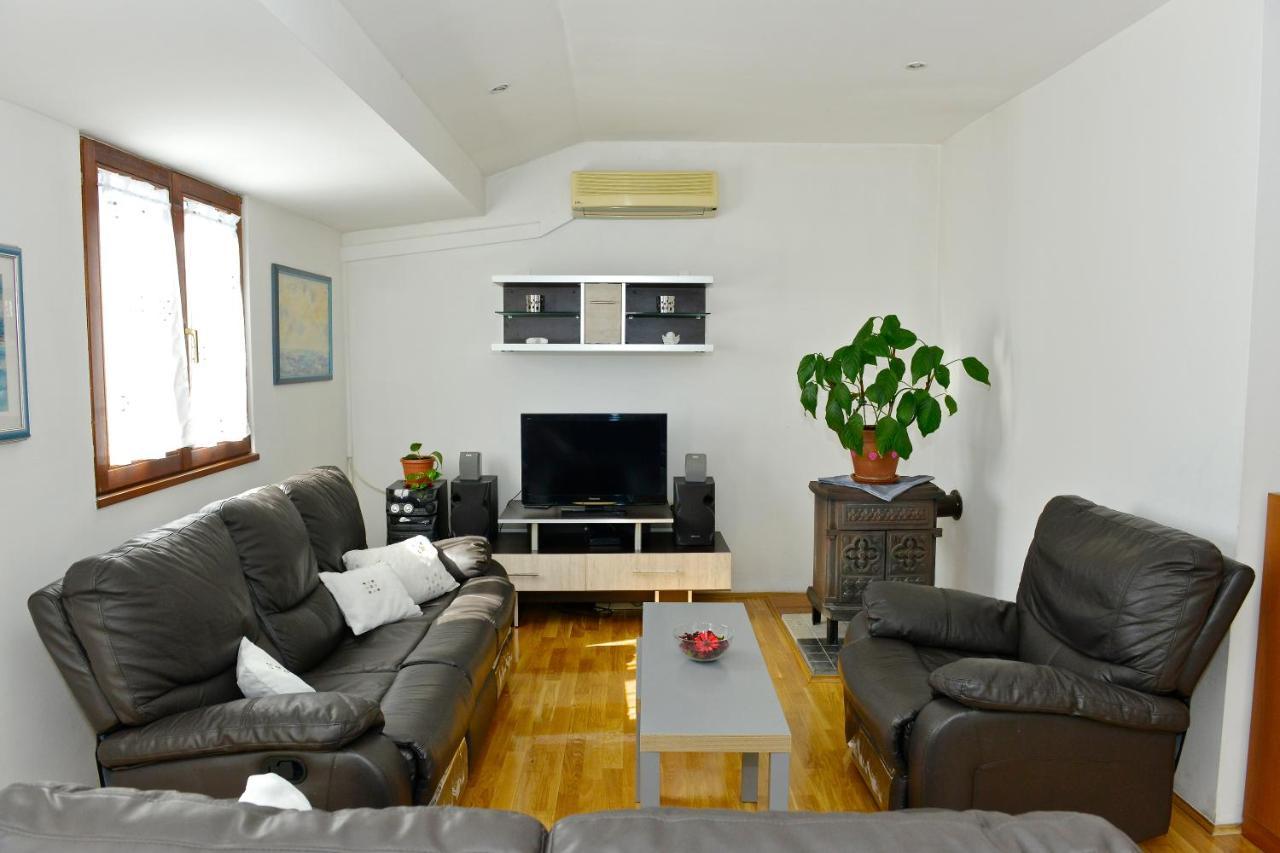 Apartment Juras Opatija Exterior foto